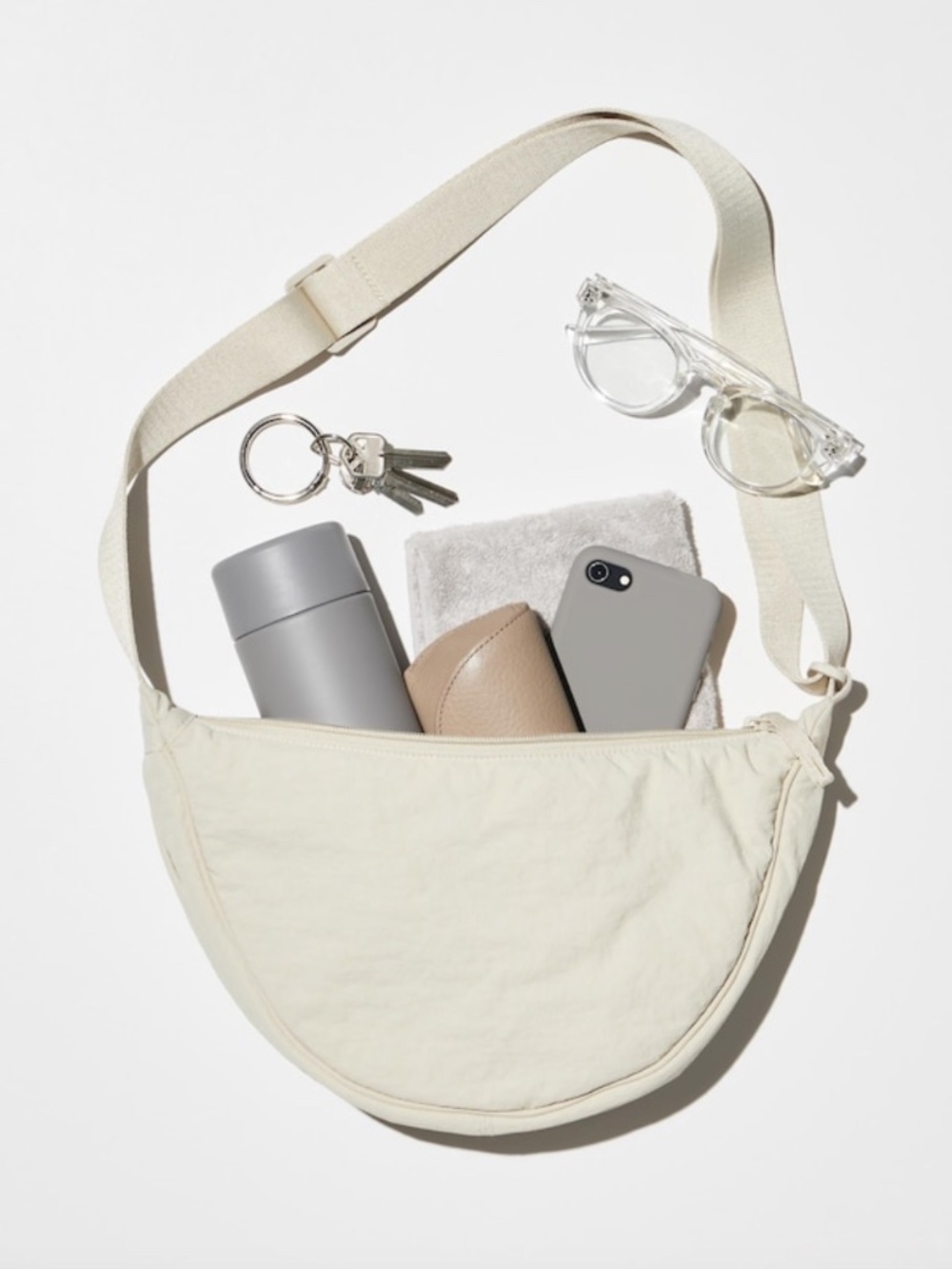 Uniqlo Round Nylon Shoulder Bag